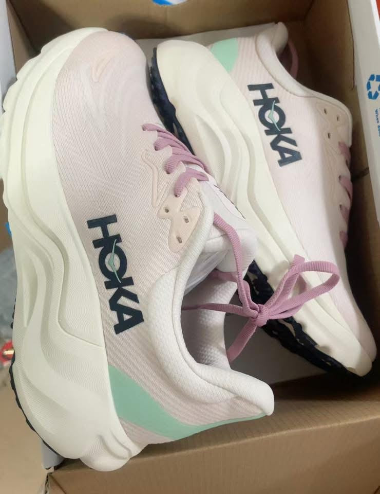 Cloud 9 Shoe