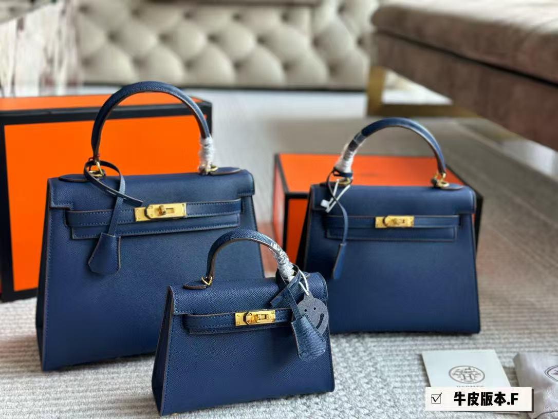 Classic Handbag Small