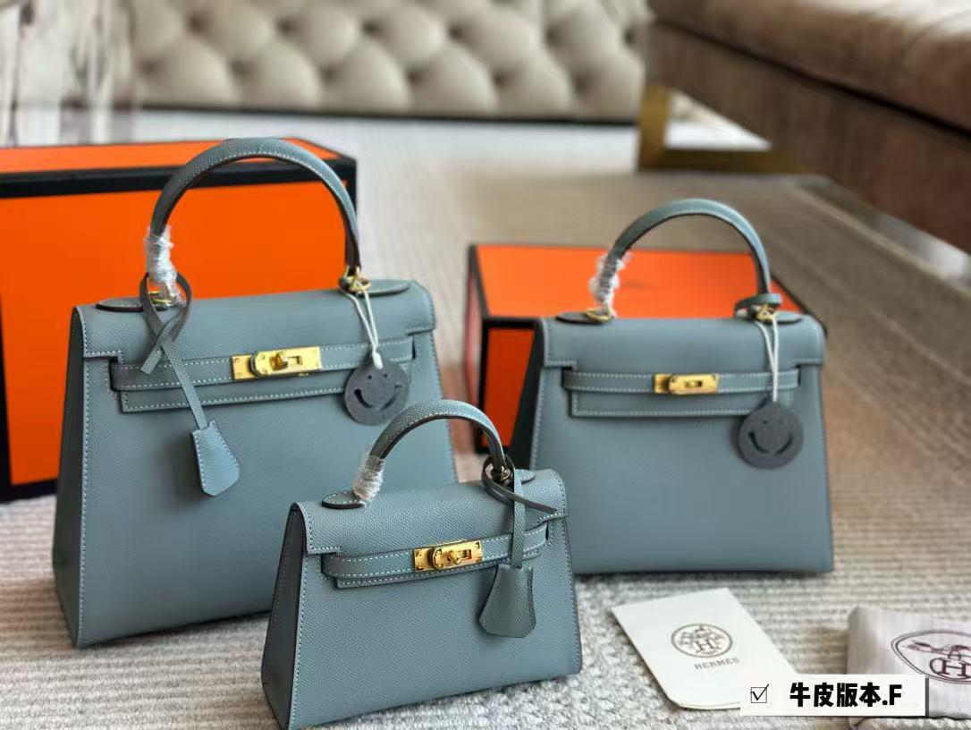 Classic Handbag Small